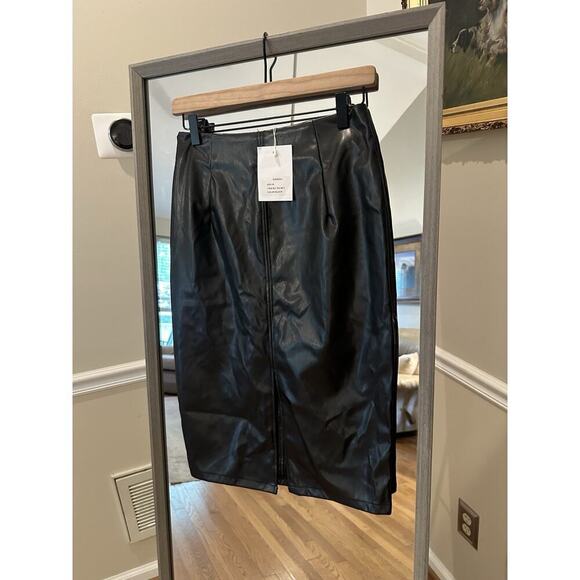 RAMISU Women's Medium Black Faux Leather High Waist Split Front Pencil Skirt NWT - Picture 3 of 6